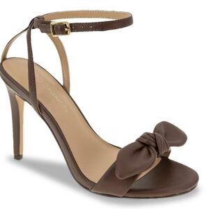 BCBGeneration Jamina Sandals Size 5.5